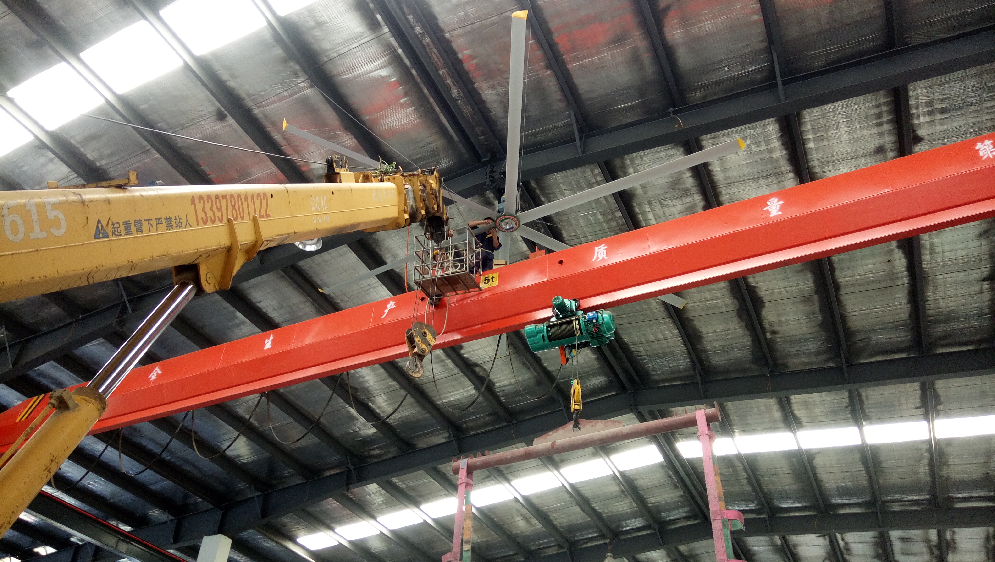 超大型工業(yè)風(fēng)扇